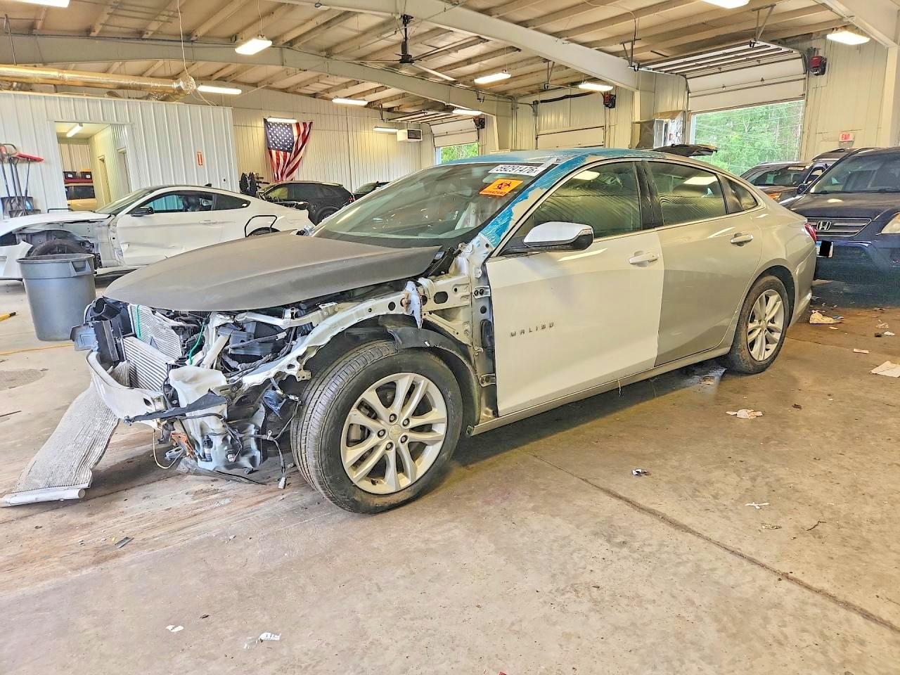 2017 CHEVROLET MALIBU LT