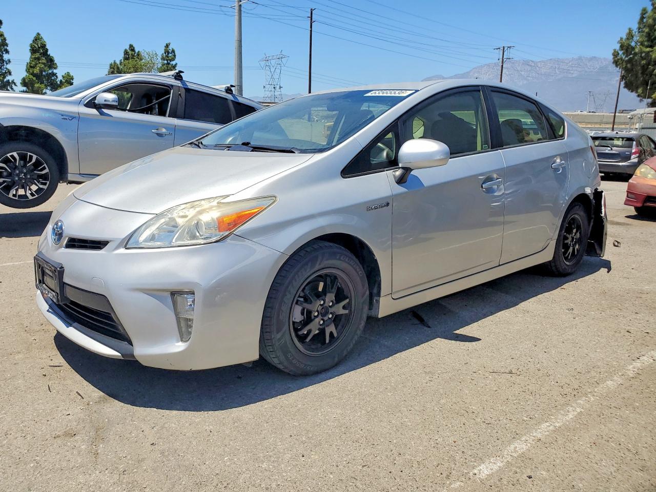 2015 TOYOTA PRIUS TWO