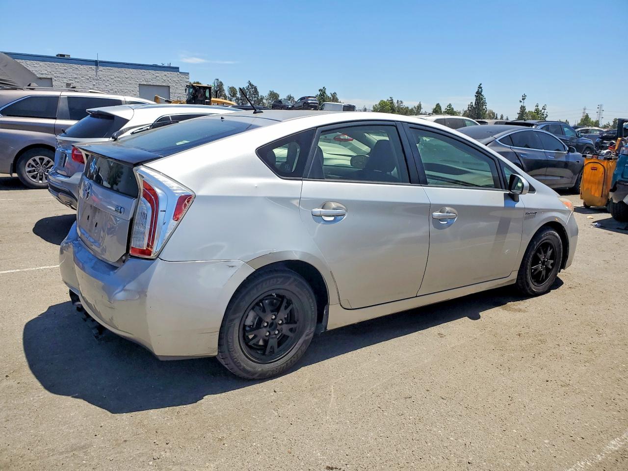 2015 TOYOTA PRIUS TWO — снимка 3