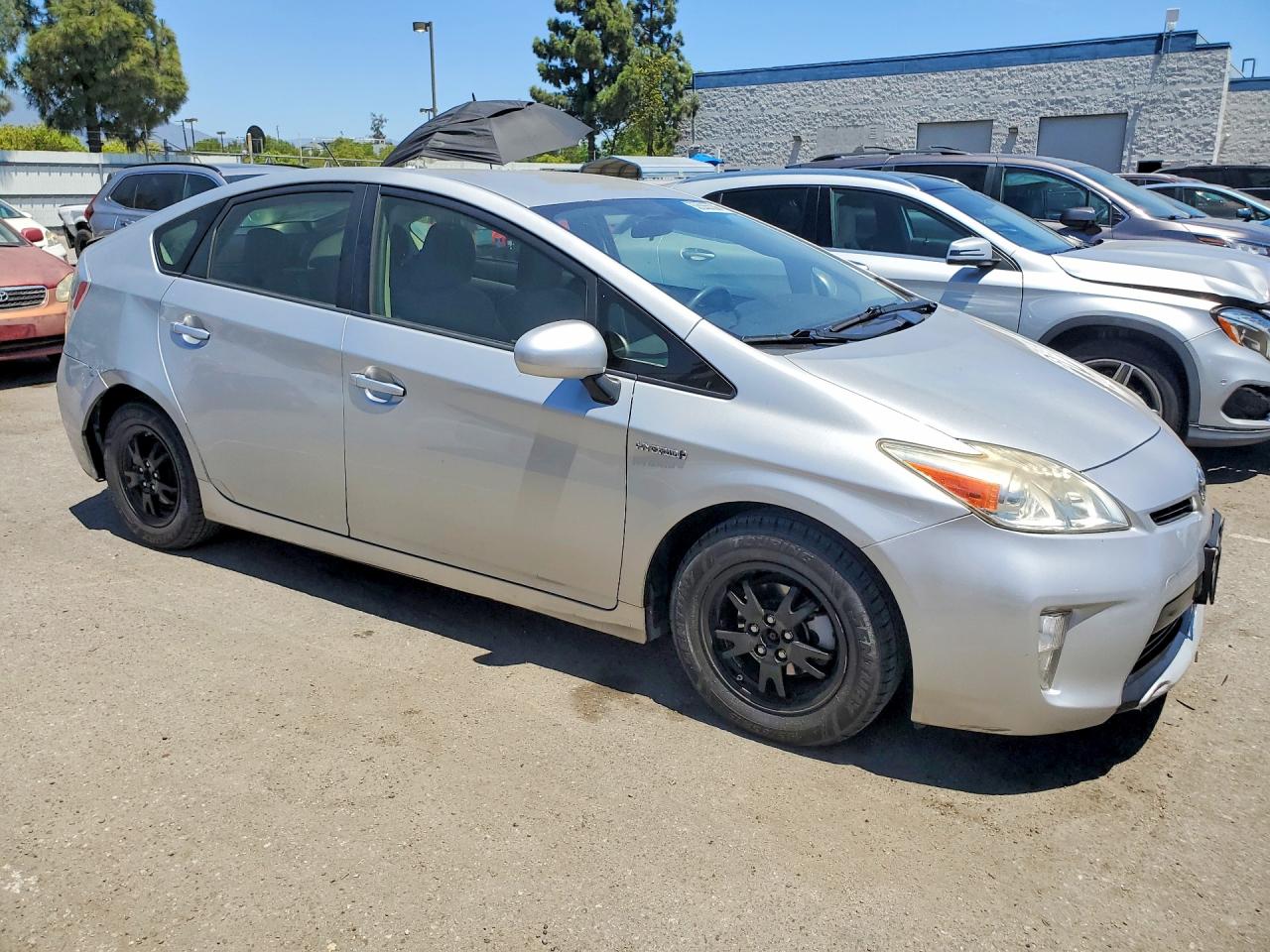 2015 TOYOTA PRIUS TWO — снимка 4