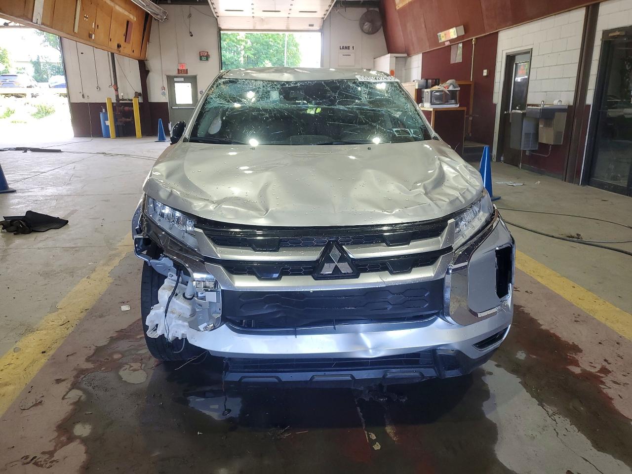 2025 MITSUBISHI OUTLANDER SPORT S — снимка 5