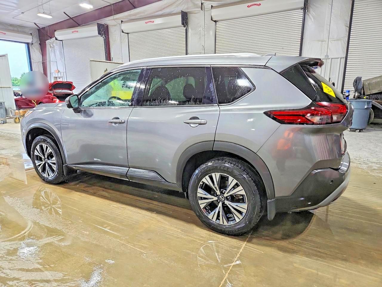 2021 NISSAN ROGUE SV — снимка 2