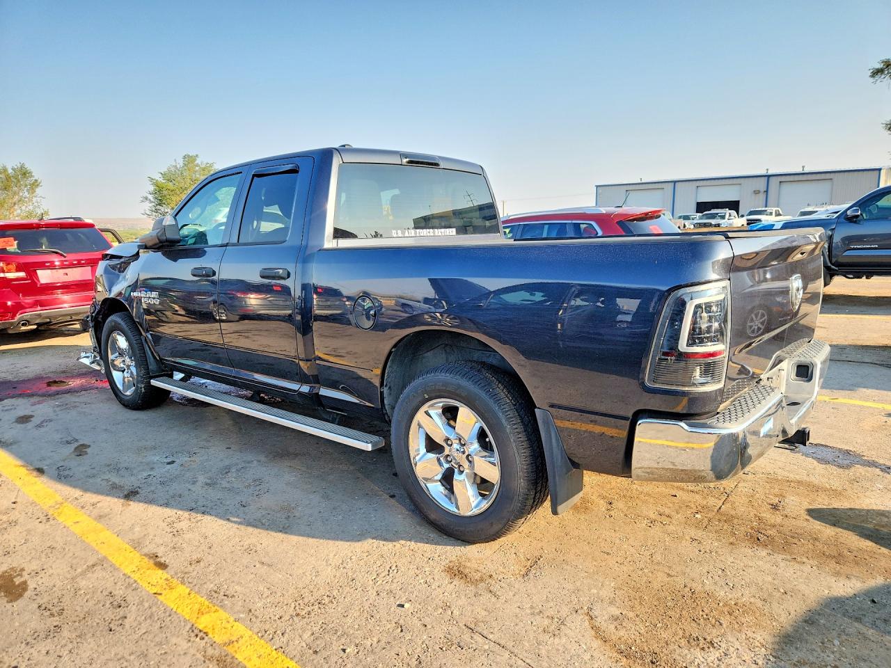 2016 RAM 1500 ST — снимка 2