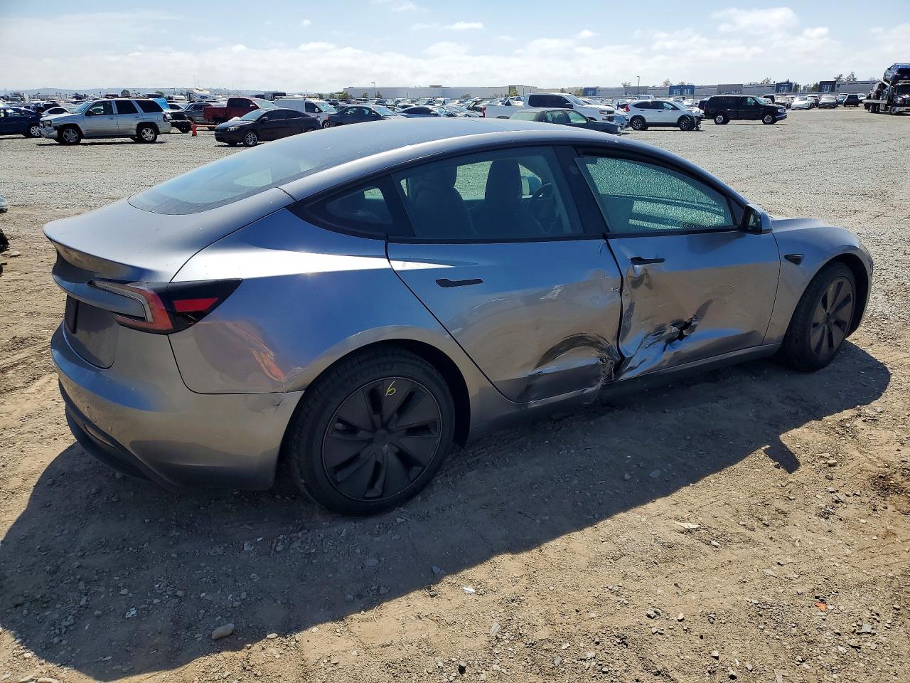 2024 TESLA MODEL 3 — снимка 3