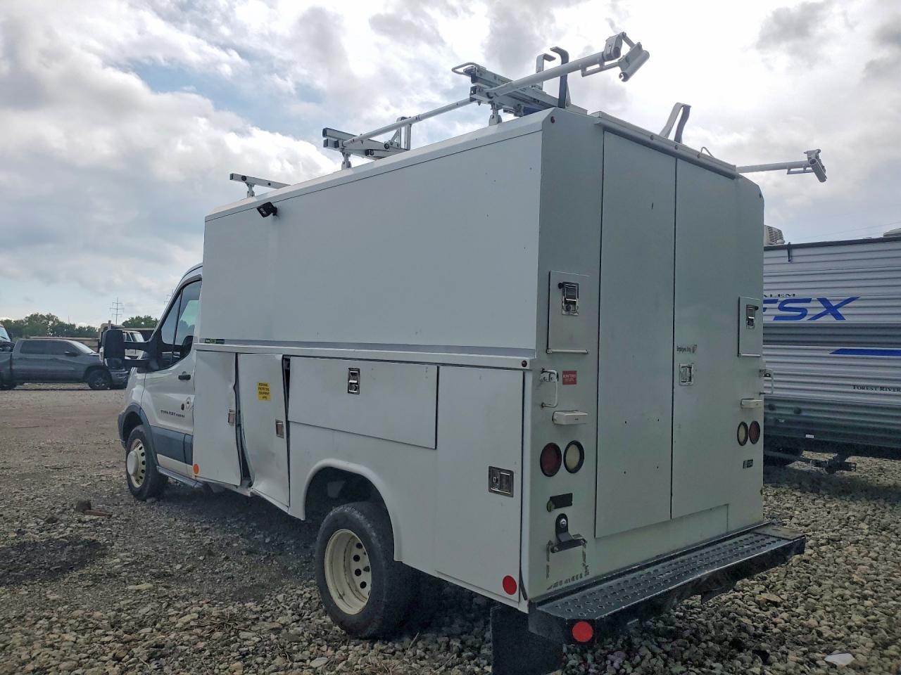 2017 FORD TRANSIT T-350 HD — снимка 2
