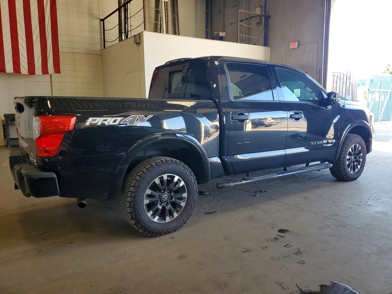 2019 NISSAN TITAN PRO-4X — снимка 3