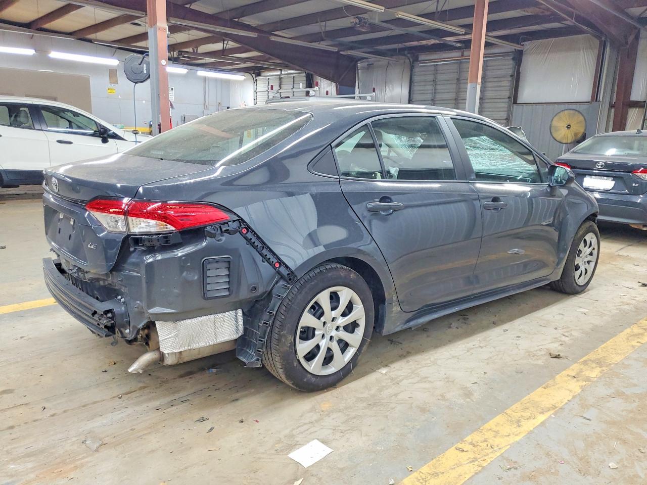 2025 TOYOTA COROLLA LE — снимка 3