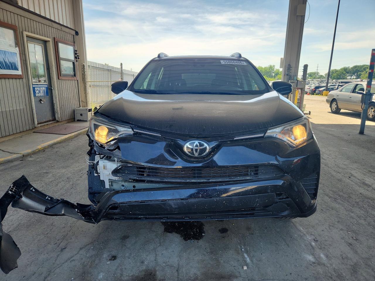 2018 TOYOTA RAV4 LE — снимка 5