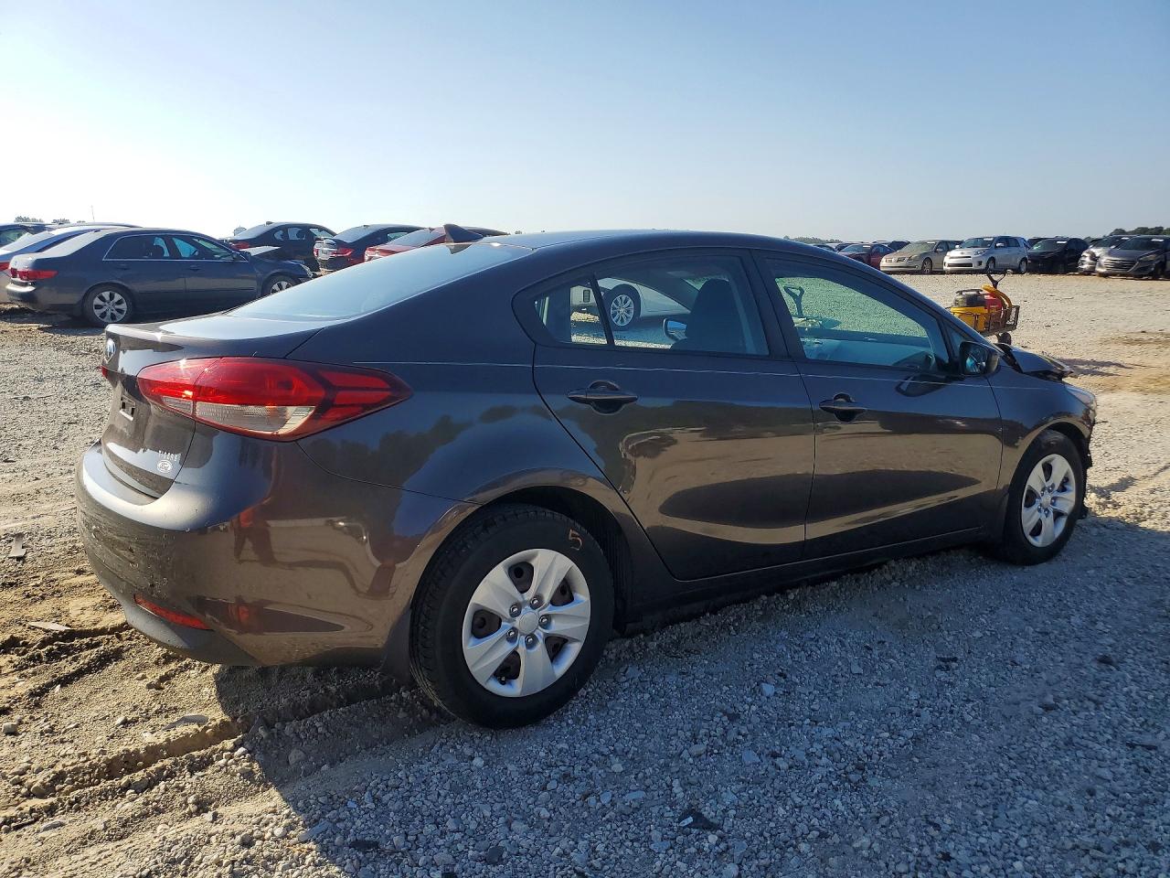 2017 KIA FORTE LX — снимка 3