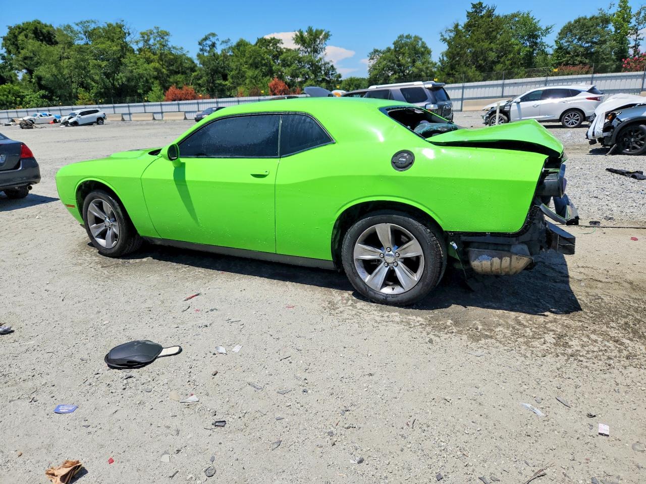 2017 DODGE CHALLENGER SXT — снимка 2