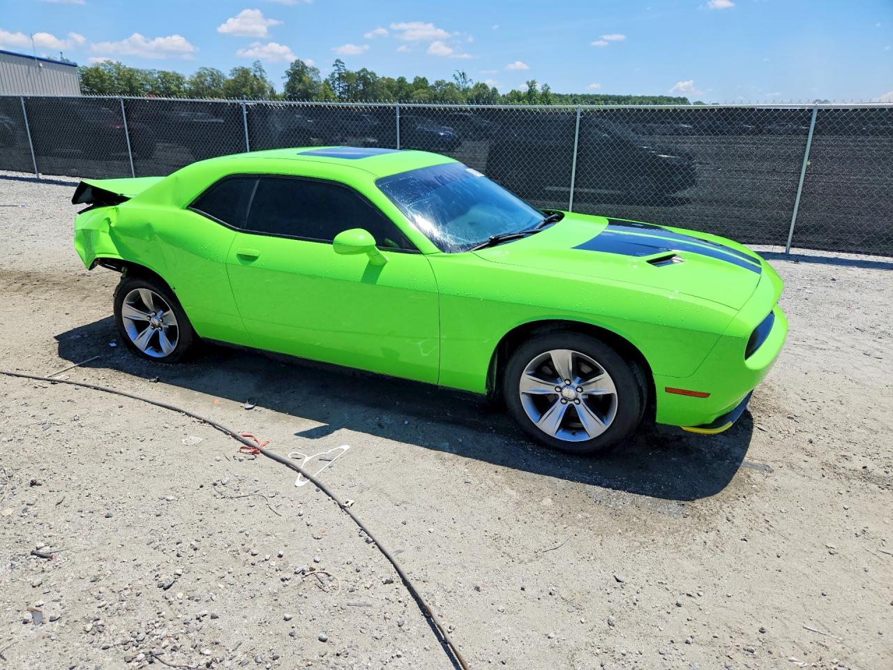 2017 DODGE CHALLENGER SXT — снимка 4