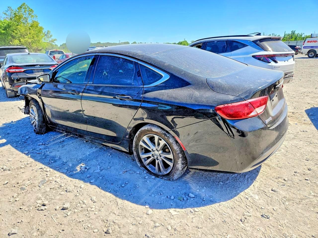 2017 CHRYSLER 200 LX — снимка 2