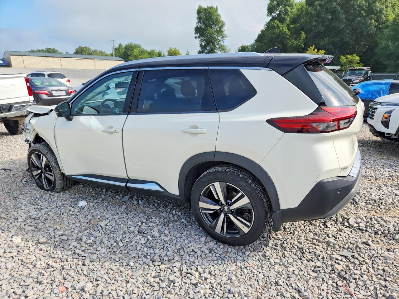 2021 NISSAN ROGUE SL — снимка 2