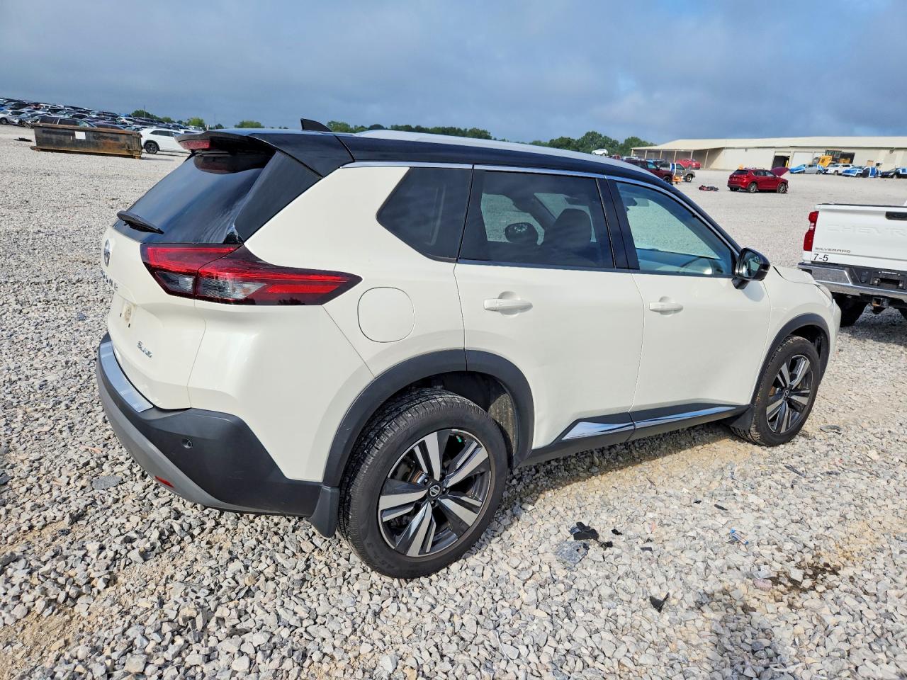 2021 NISSAN ROGUE SL — снимка 3