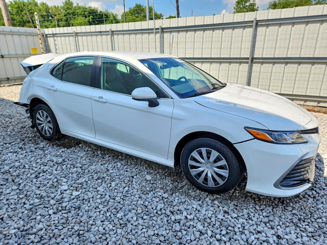 2024 TOYOTA CAMRY LE — снимка 4