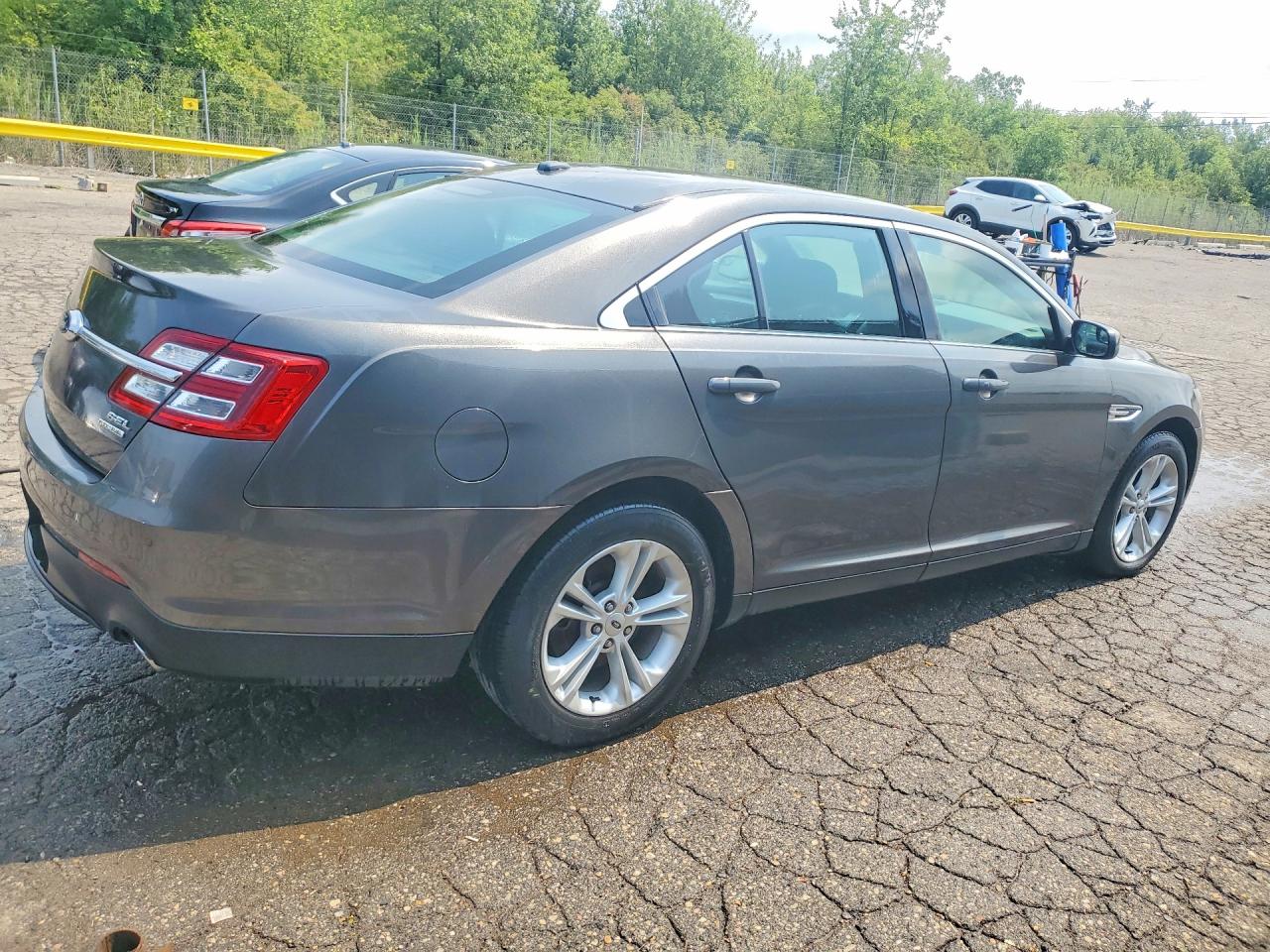 2015 FORD TAURUS SEL — снимка 3