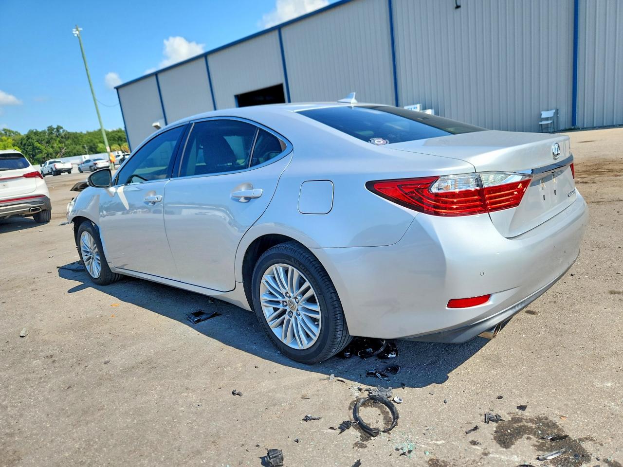 2013 LEXUS ES 350 — снимка 2