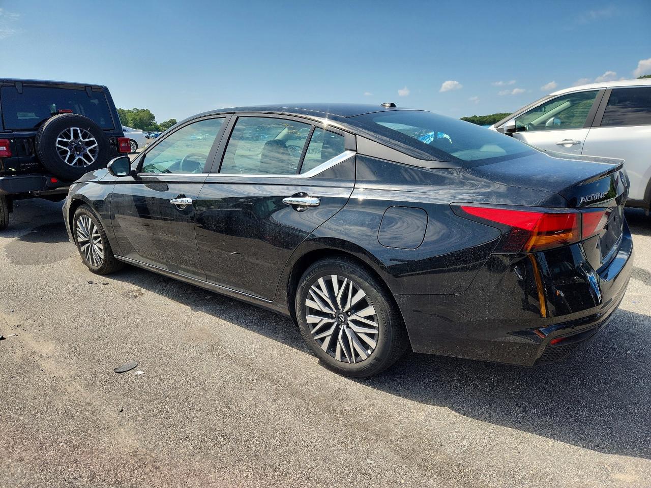 2025 NISSAN ALTIMA SV — снимка 2