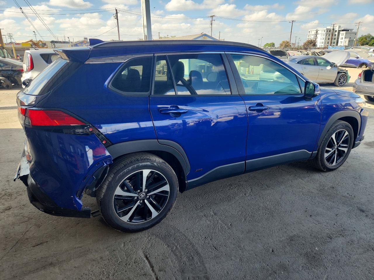 2023 TOYOTA COROLLA CROSS HYBRID XSE — снимка 3