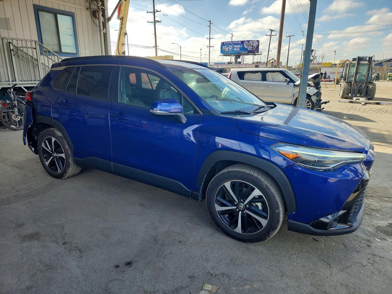 2023 TOYOTA COROLLA CROSS HYBRID XSE — снимка 4