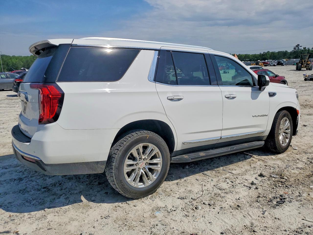 2021 GMC YUKON SLT — снимка 3