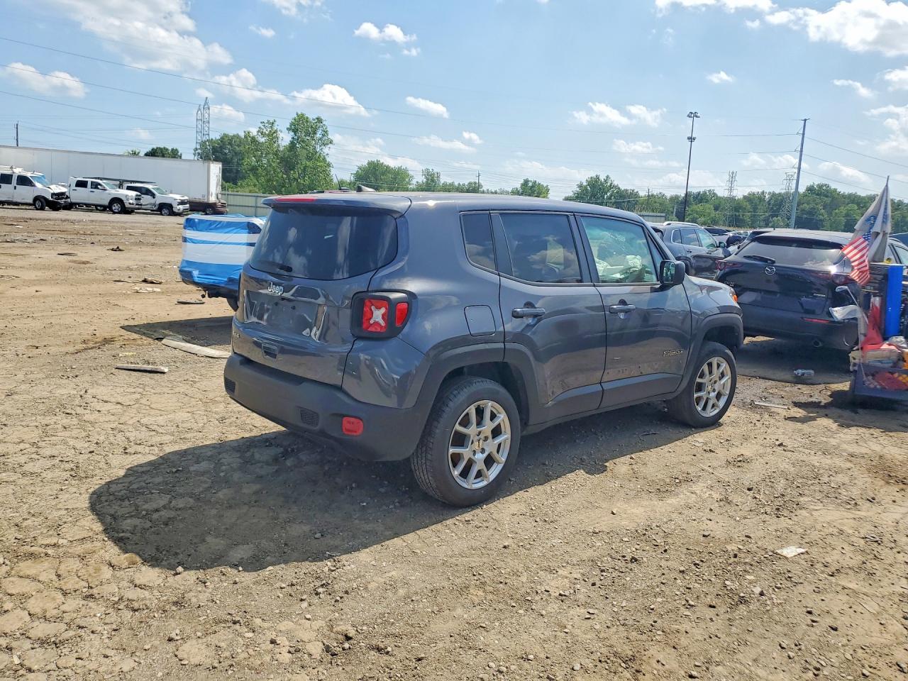 2023 JEEP RENEGADE LATITUDE — снимка 3