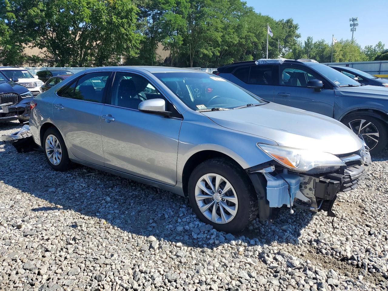 2017 TOYOTA CAMRY LE — снимка 4