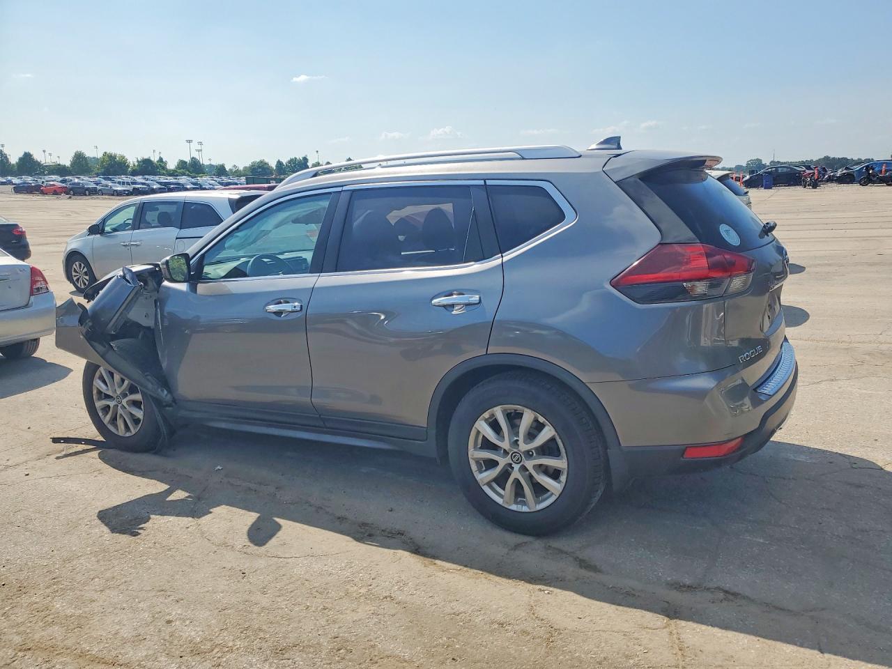 2019 NISSAN ROGUE S — снимка 2