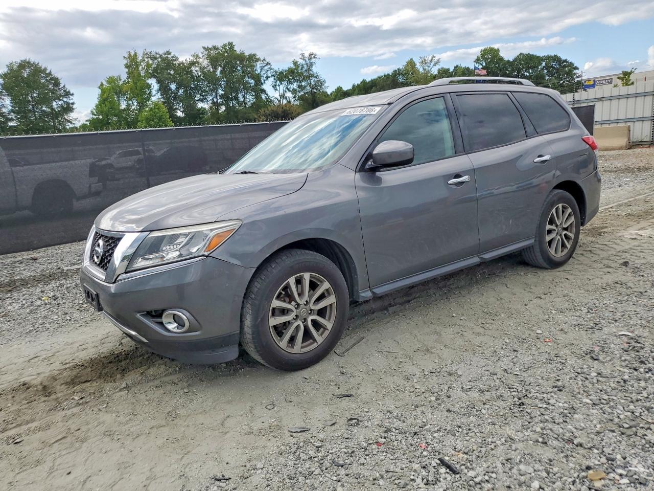 2016 NISSAN PATHFINDER SV