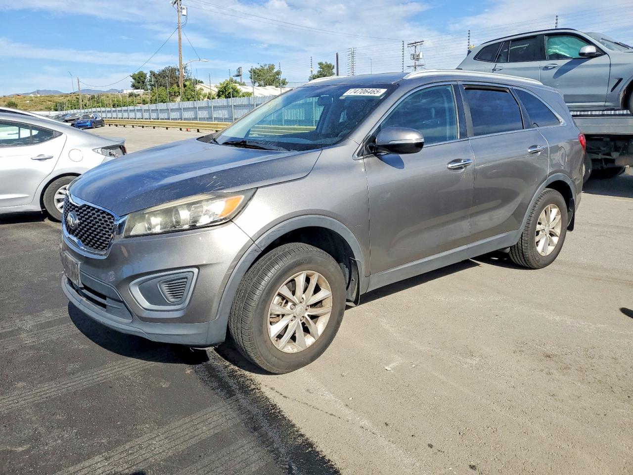 2016 KIA SORENTO LX