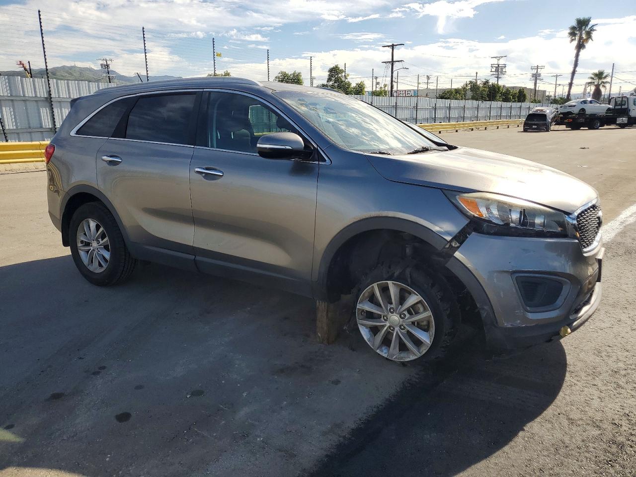 2016 KIA SORENTO LX — снимка 4