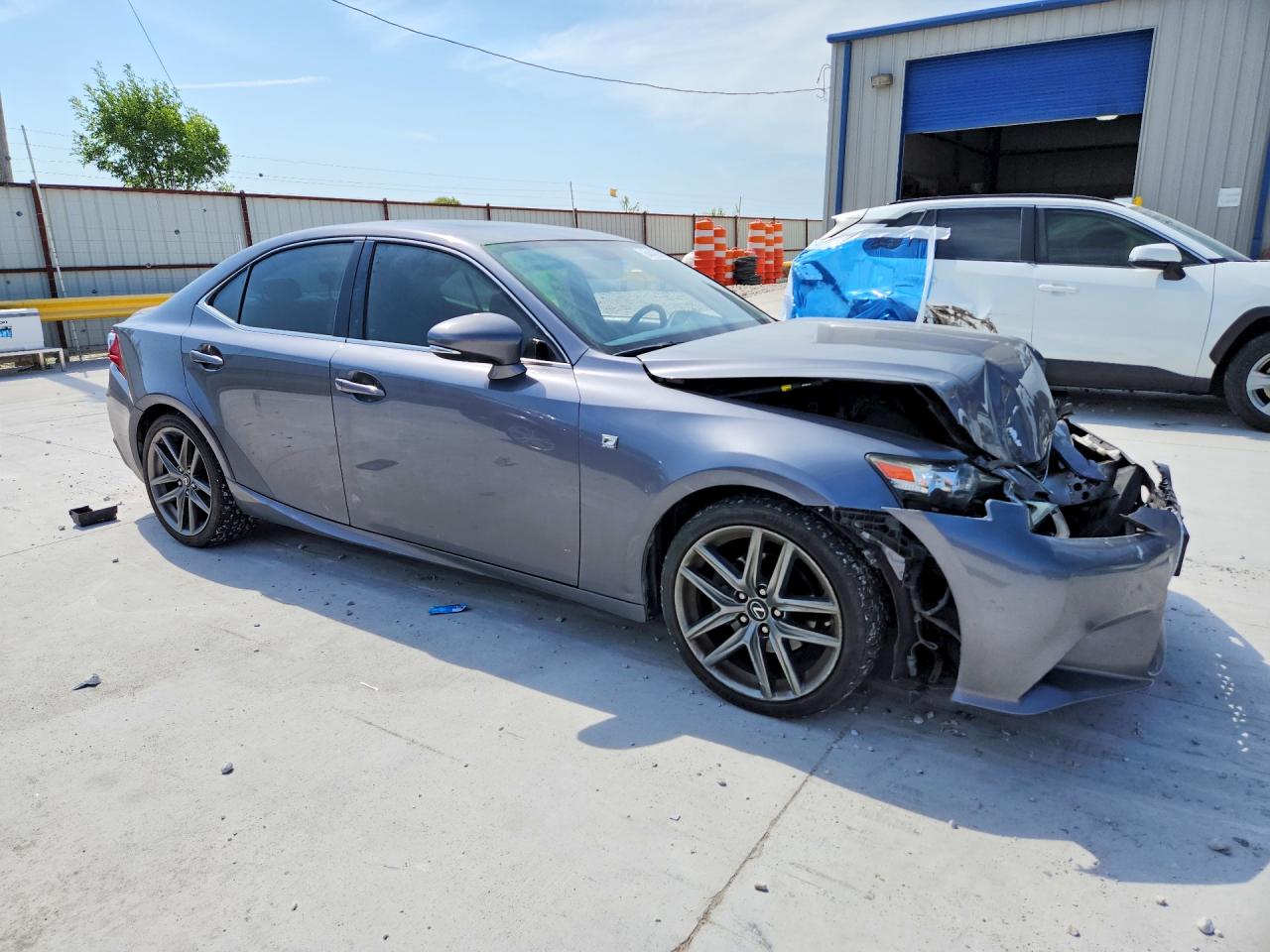 2015 LEXUS IS 250 — снимка 4