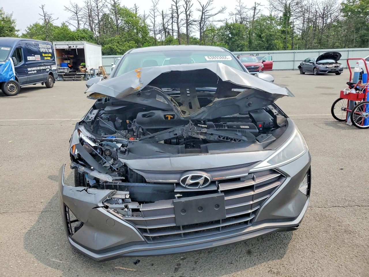 2019 HYUNDAI ELANTRA SE — снимка 5