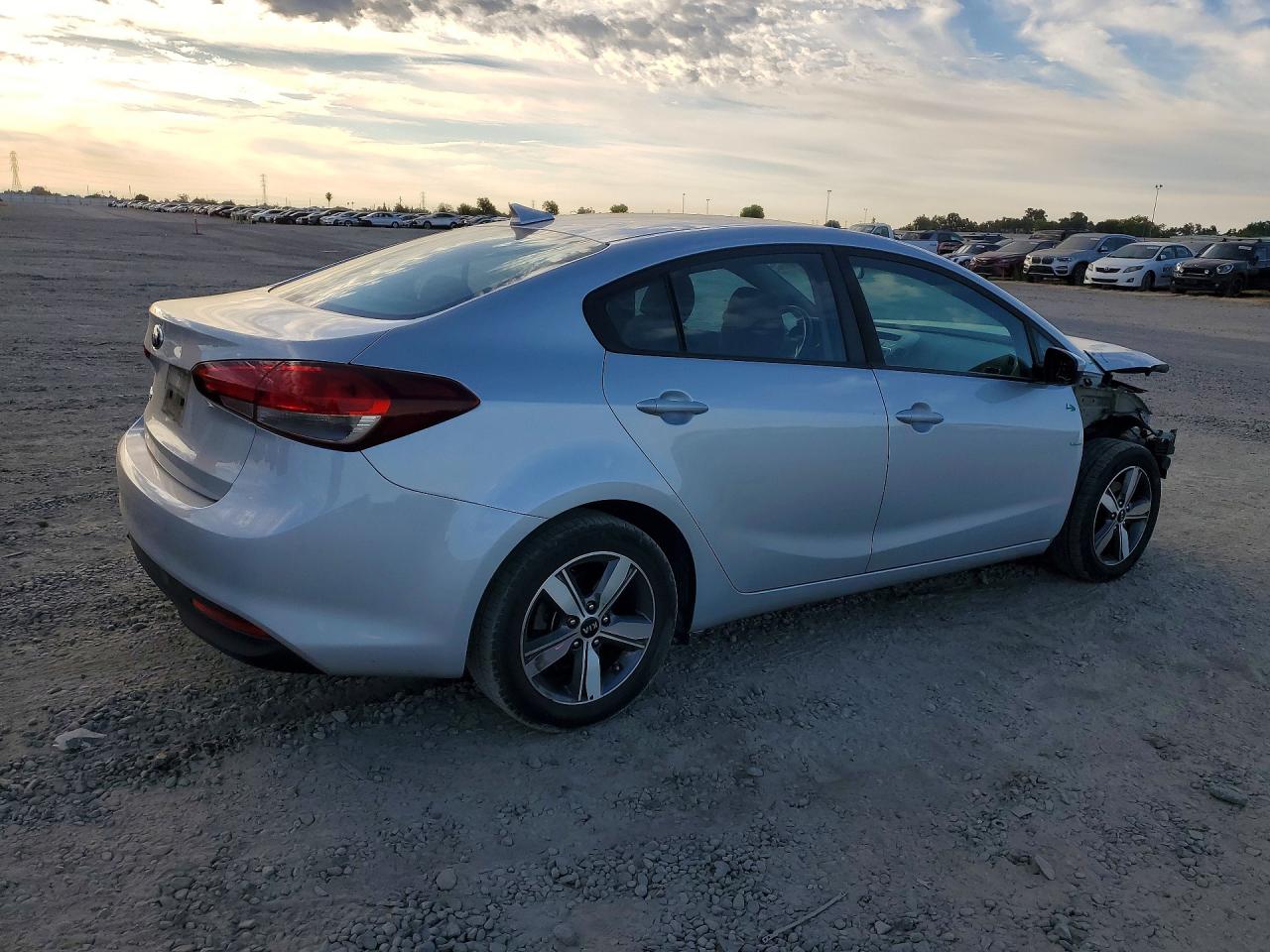 2018 KIA FORTE LX — снимка 3
