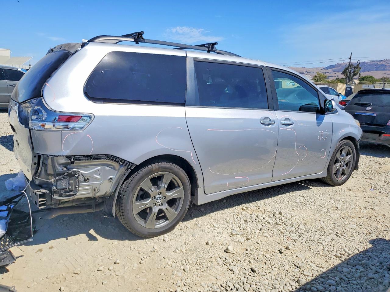 2018 TOYOTA SIENNA SE 8-PASSENGER — снимка 3