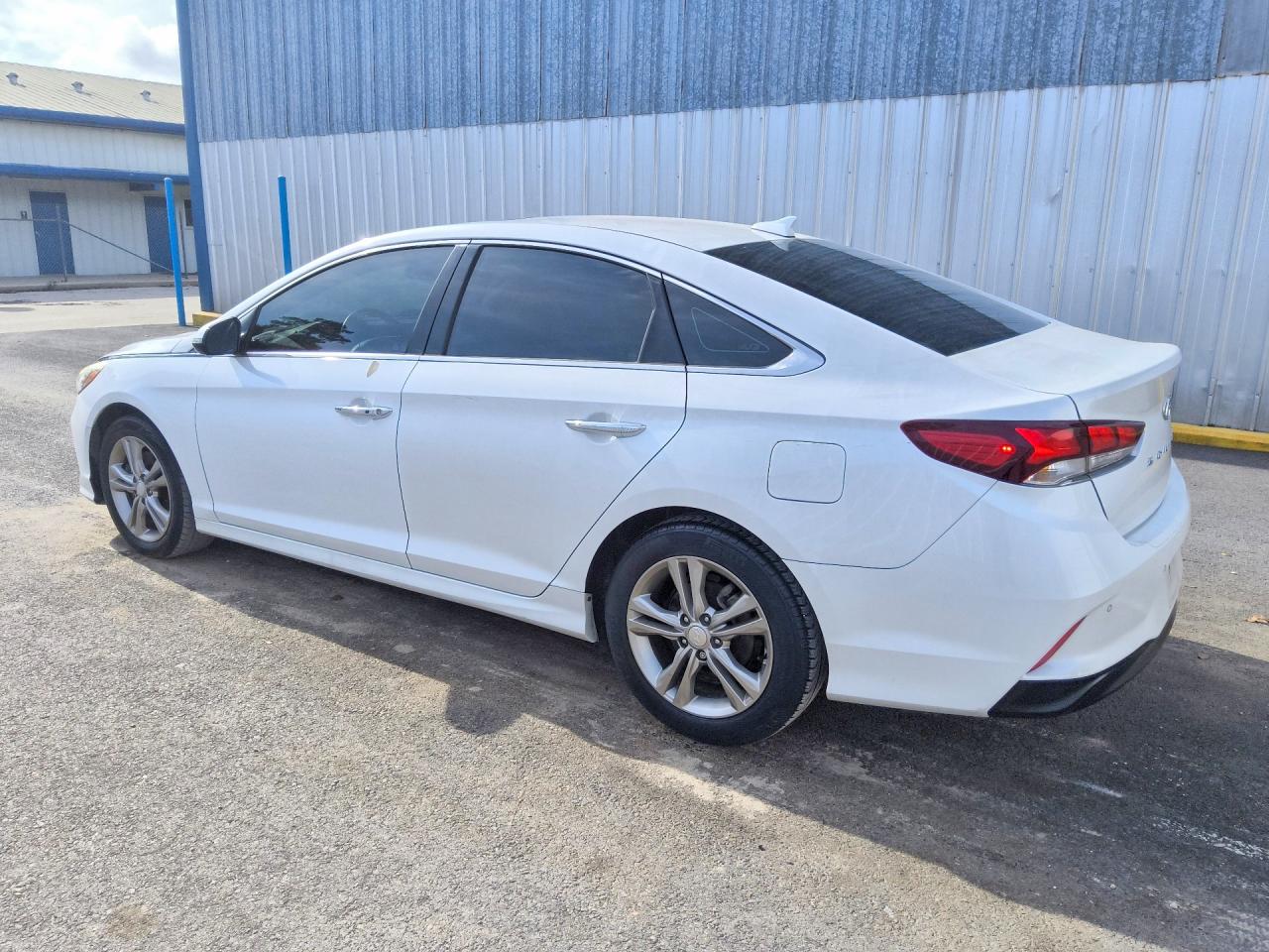 2018 HYUNDAI SONATA LIMITED — снимка 2