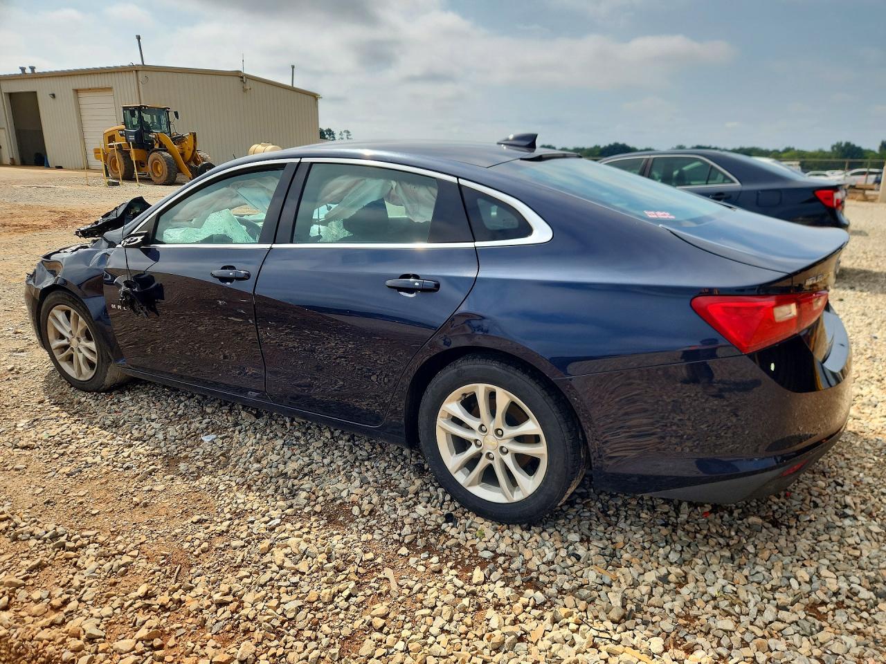 2017 CHEVROLET MALIBU LT — снимка 2