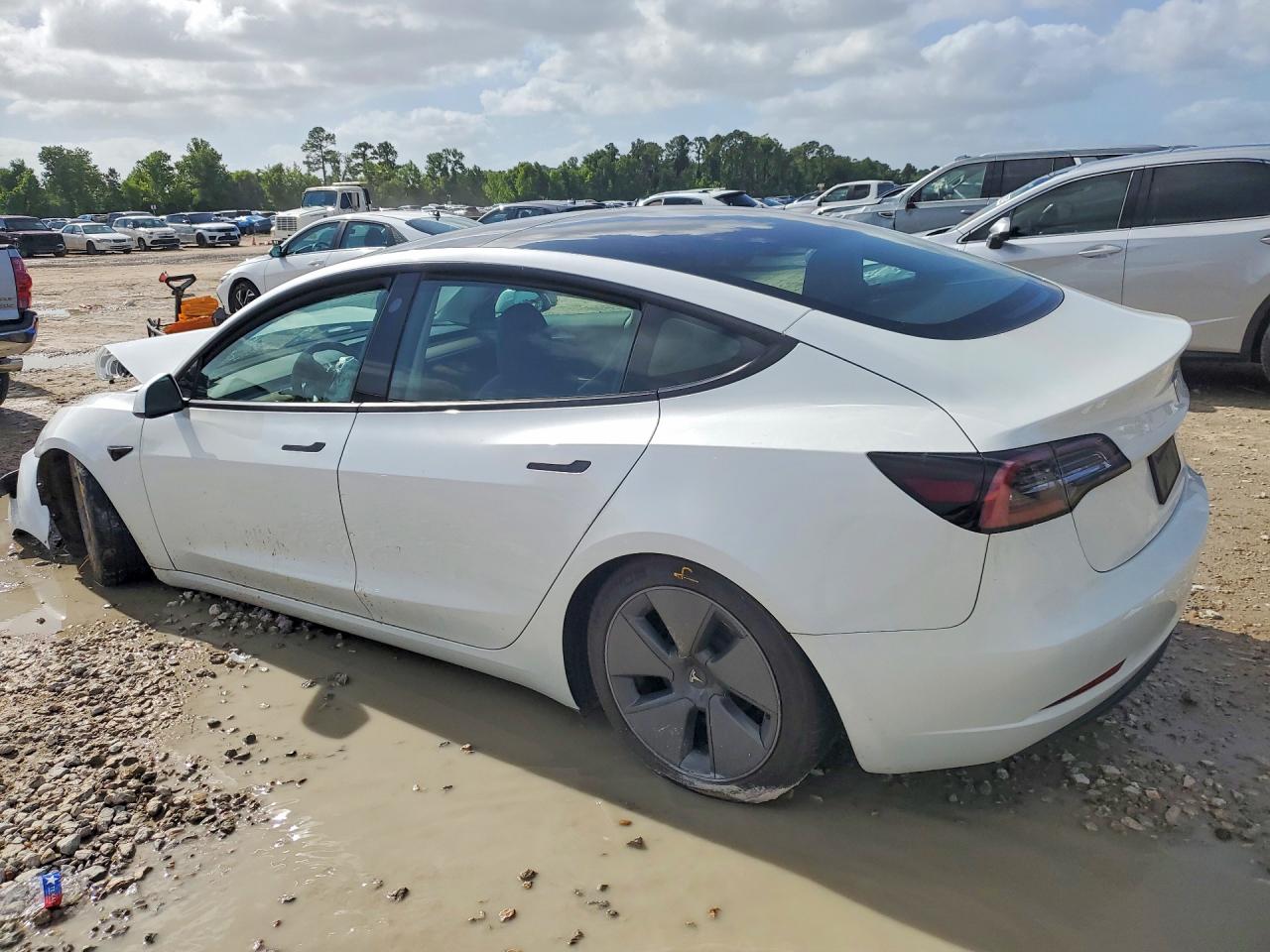 2023 TESLA MODEL 3 — снимка 2