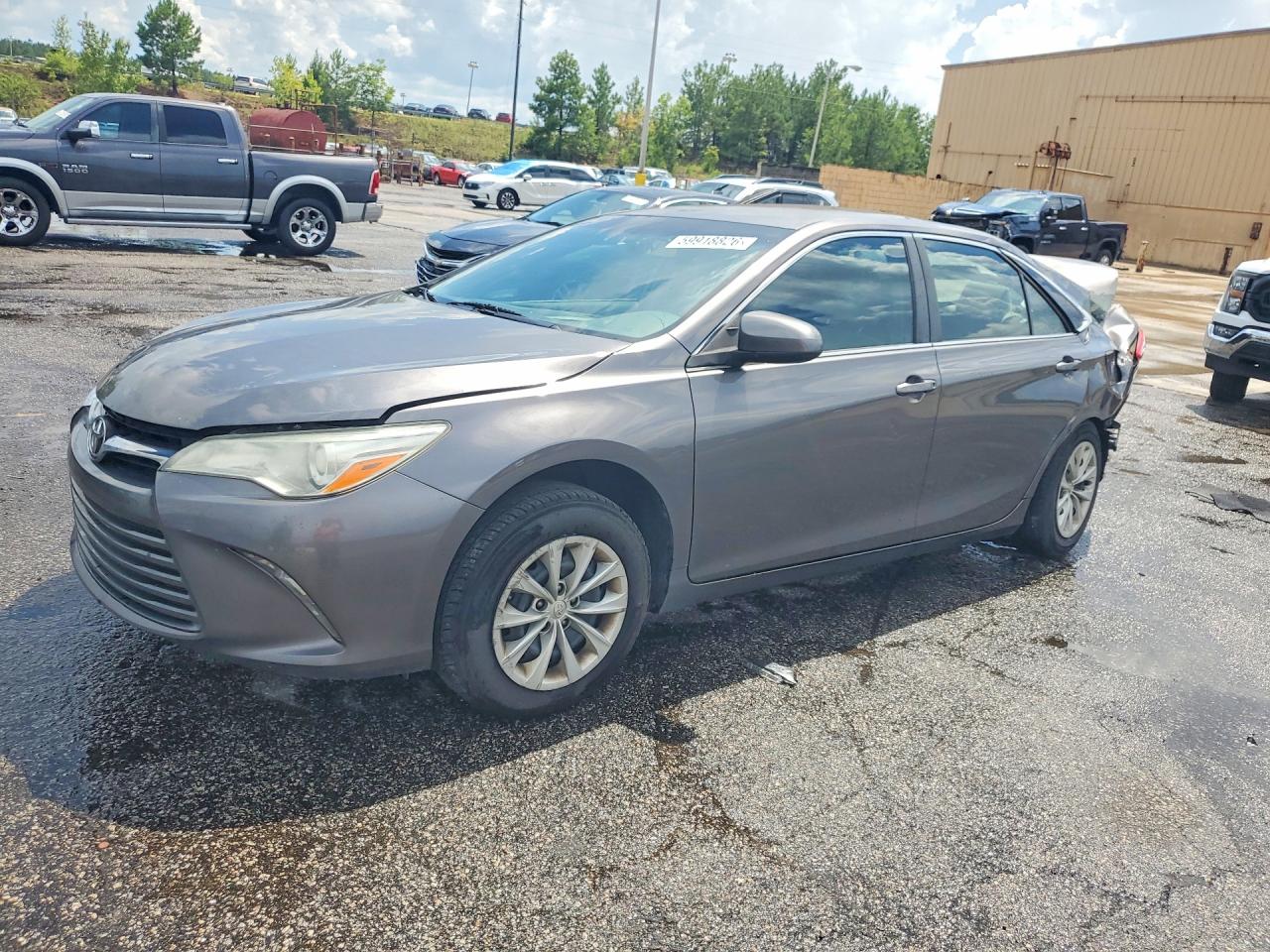 2016 TOYOTA CAMRY LE