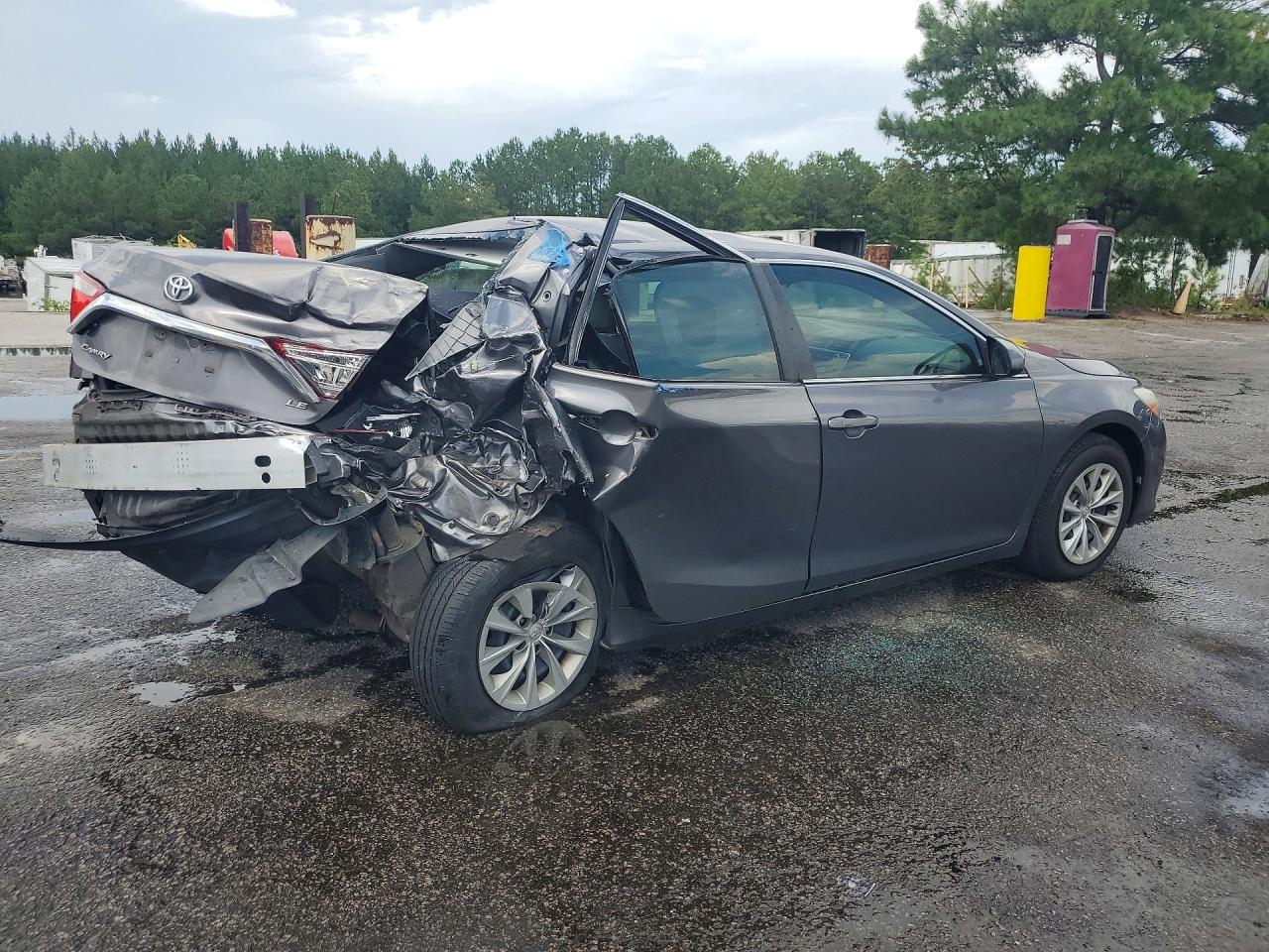 2016 TOYOTA CAMRY LE — снимка 3