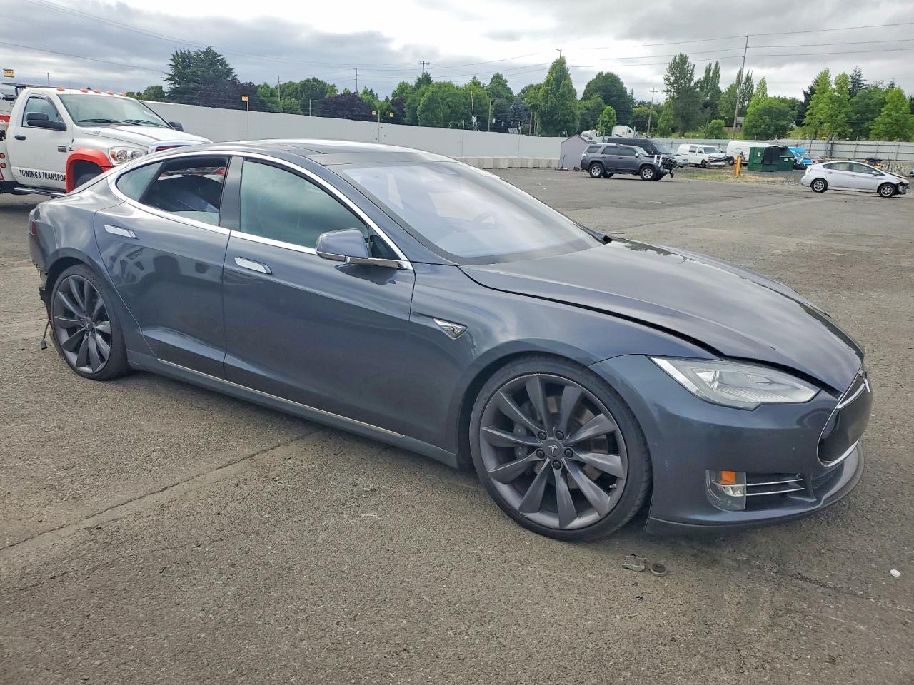 2015 TESLA MODEL S — снимка 4