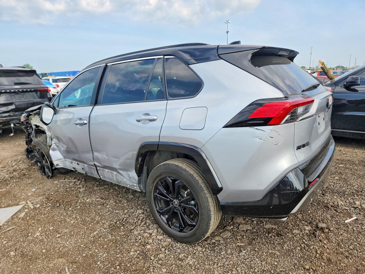 2024 TOYOTA RAV 4 — снимка 2