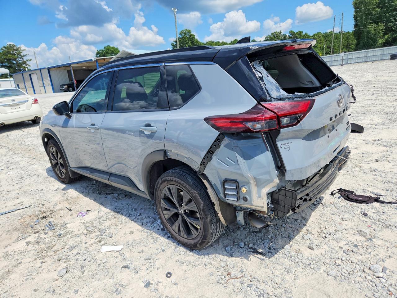 2023 NISSAN ROGUE SV — снимка 2