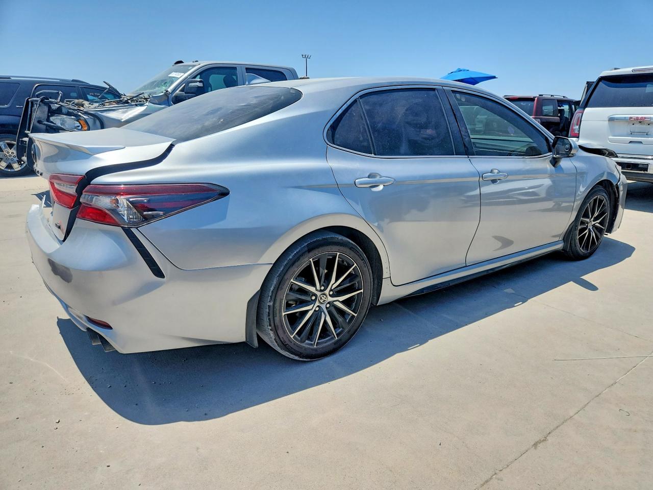 2023 TOYOTA CAMRY SE — снимка 3