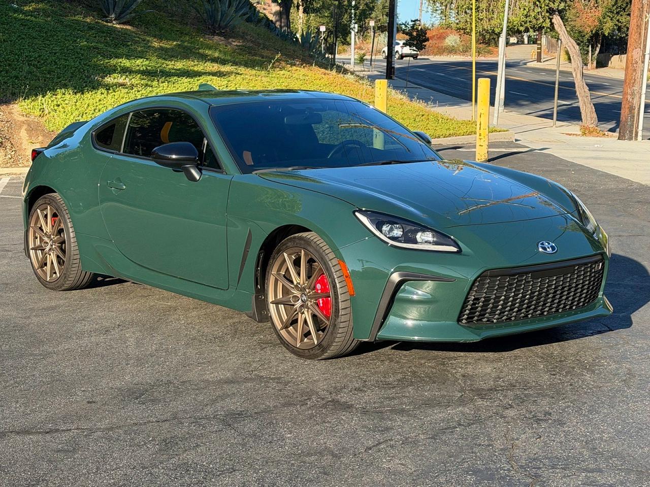 2025 TOYOTA GR86 HAKONE EDITION