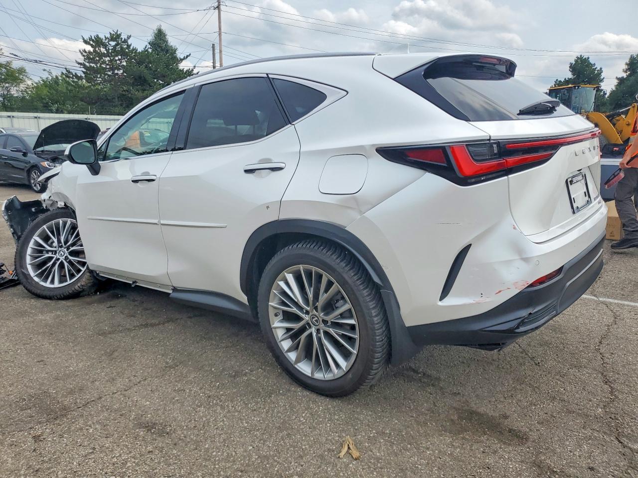 2025 LEXUS NX 350H PREMIUM — снимка 2