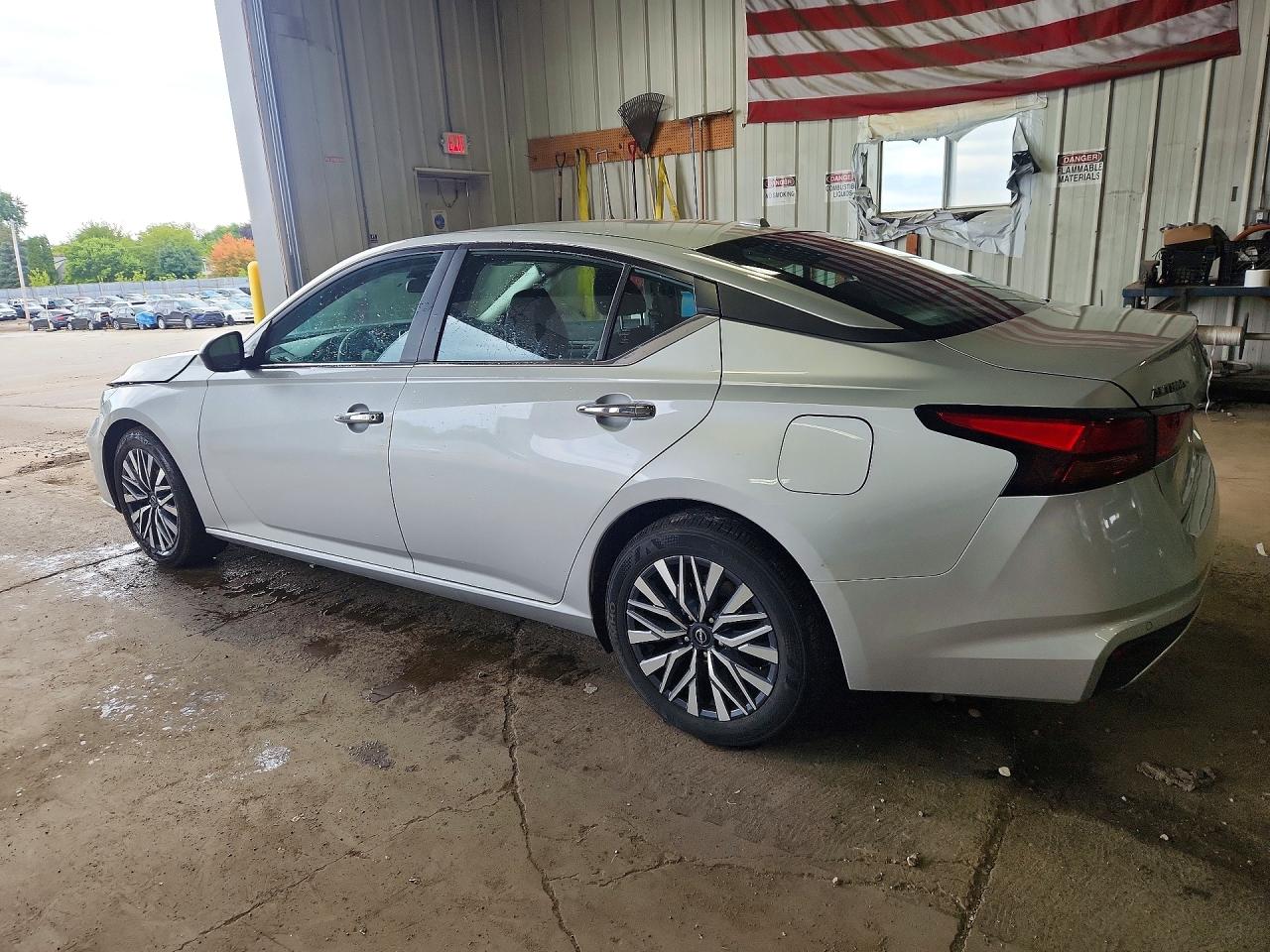 2025 NISSAN ALTIMA SV — снимка 2