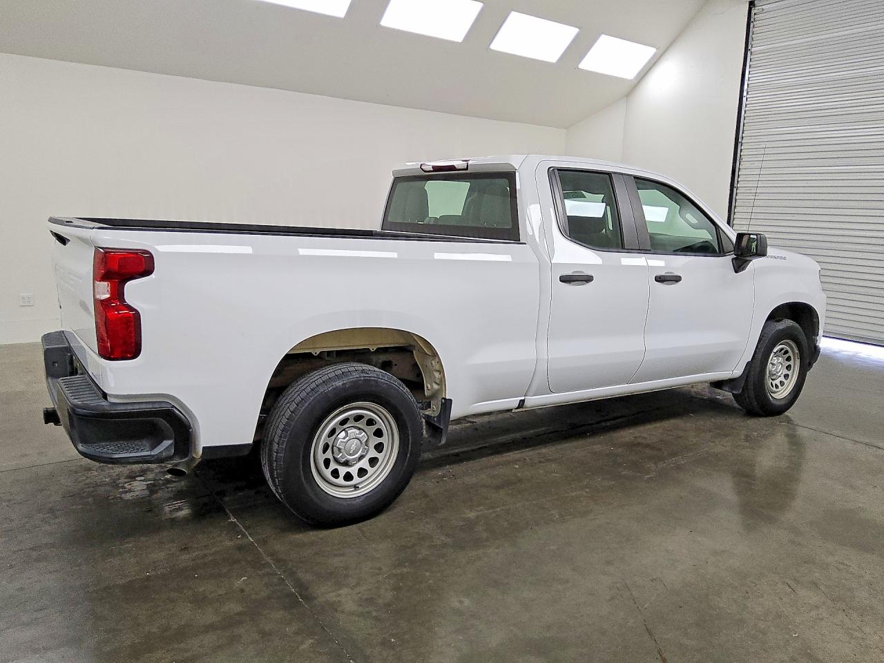 2019 CHEVROLET SILVERADO C1500 — снимка 3