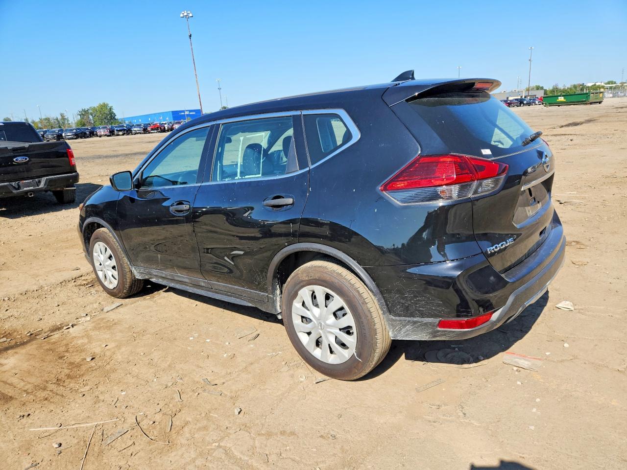 2017 NISSAN ROGUE S — снимка 2