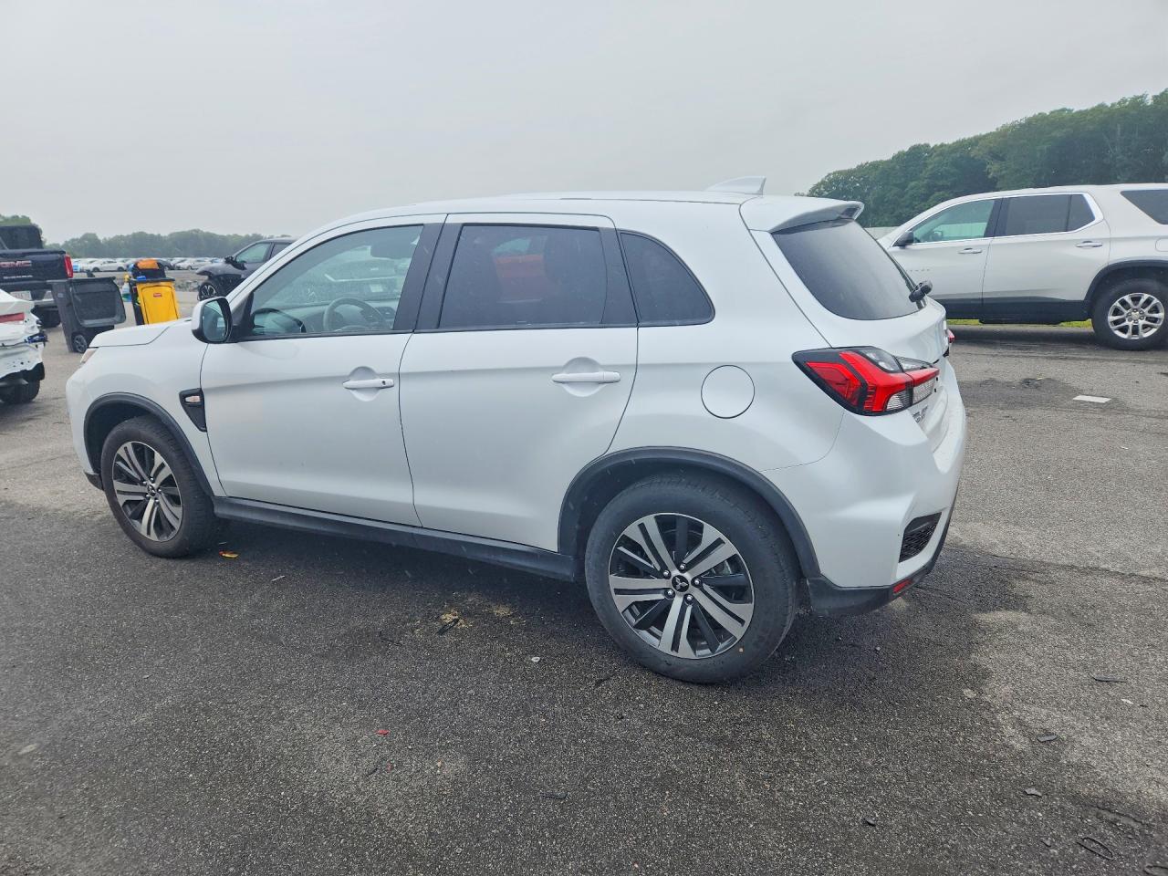 2025 MITSUBISHI OUTLANDER SPORT S — снимка 2
